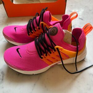 Nike Air Presto NEW / Never Worn Womens size 7